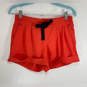 Lululemon Loose Deep Orange Cuffed Shorts w/ Drawstring Women’s 6 Athletic